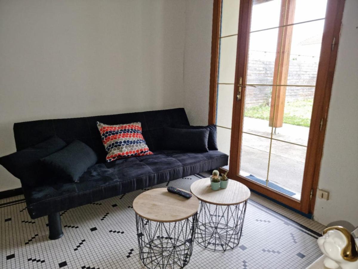 Appartement Quinault Libourne Exteriör bild