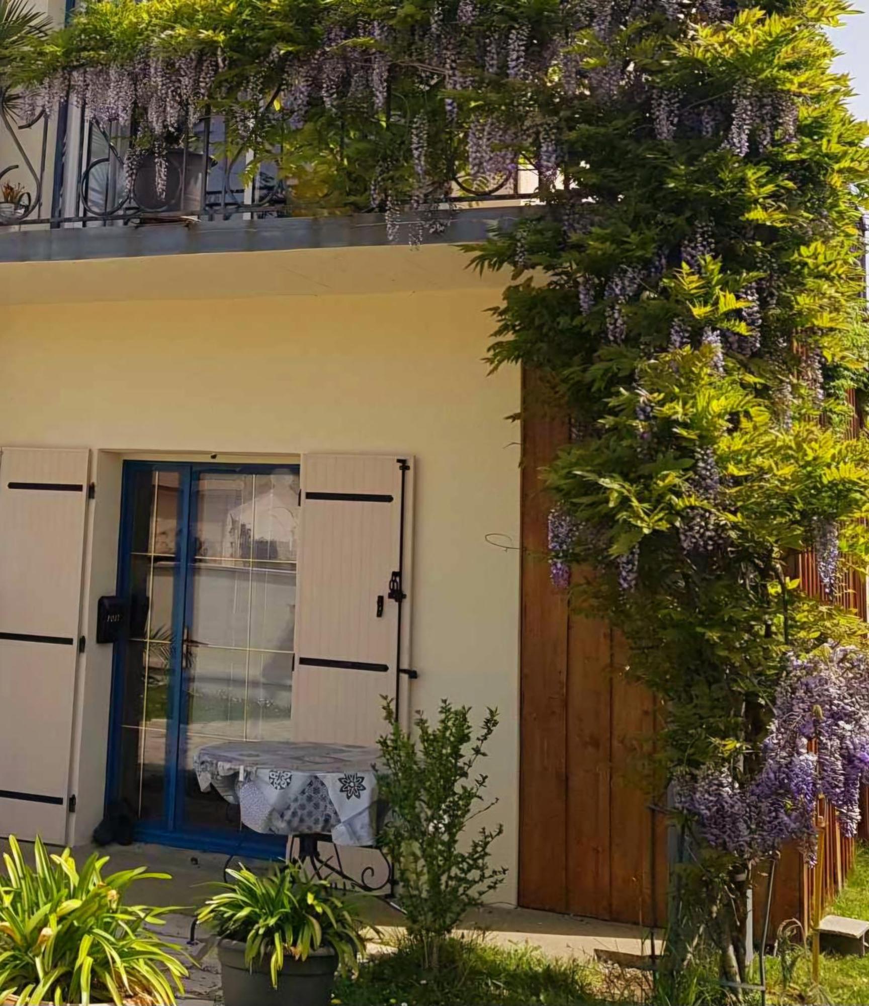 Appartement Quinault Libourne Exteriör bild